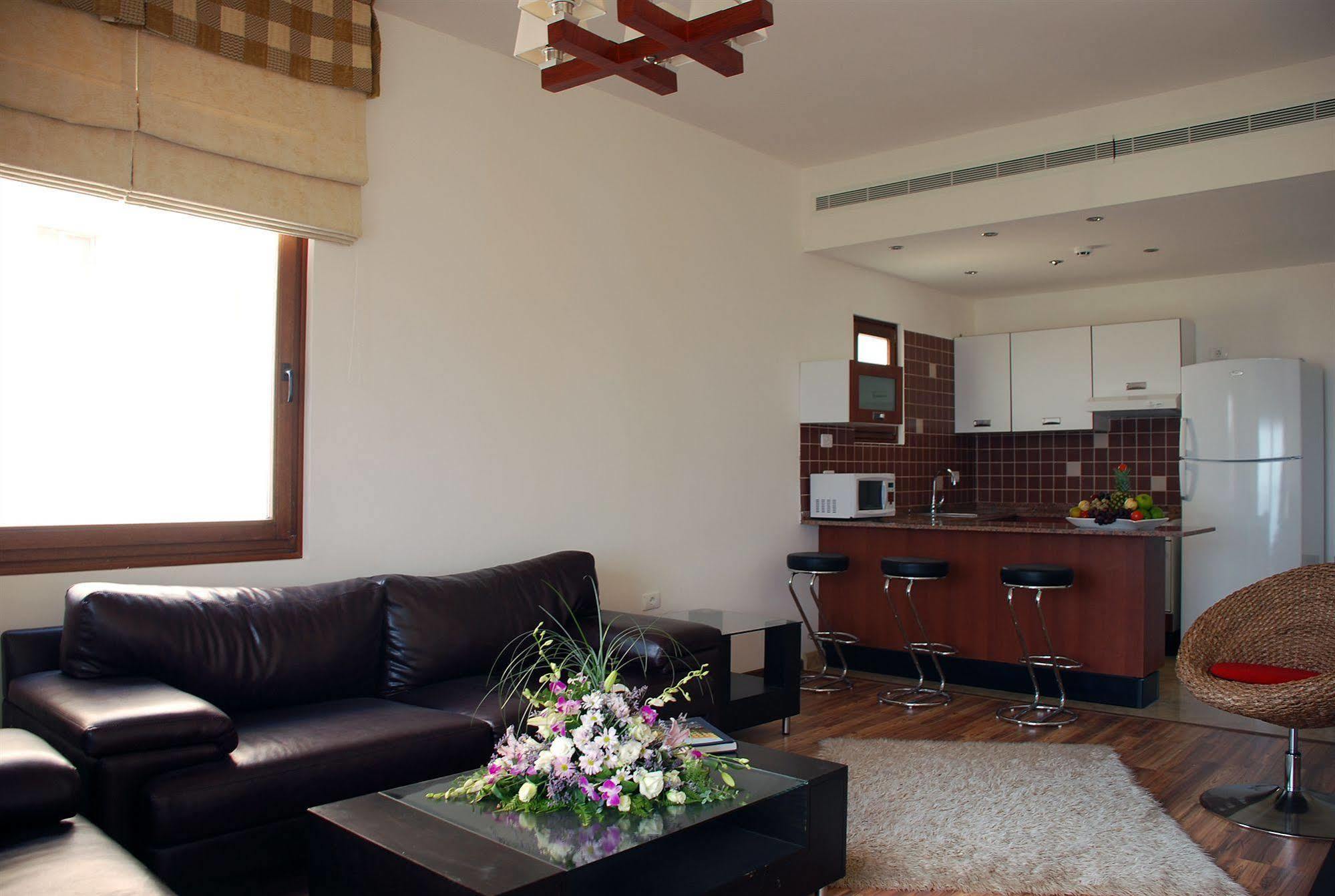 City Suite อาเลย์ ภายนอก รูปภาพ