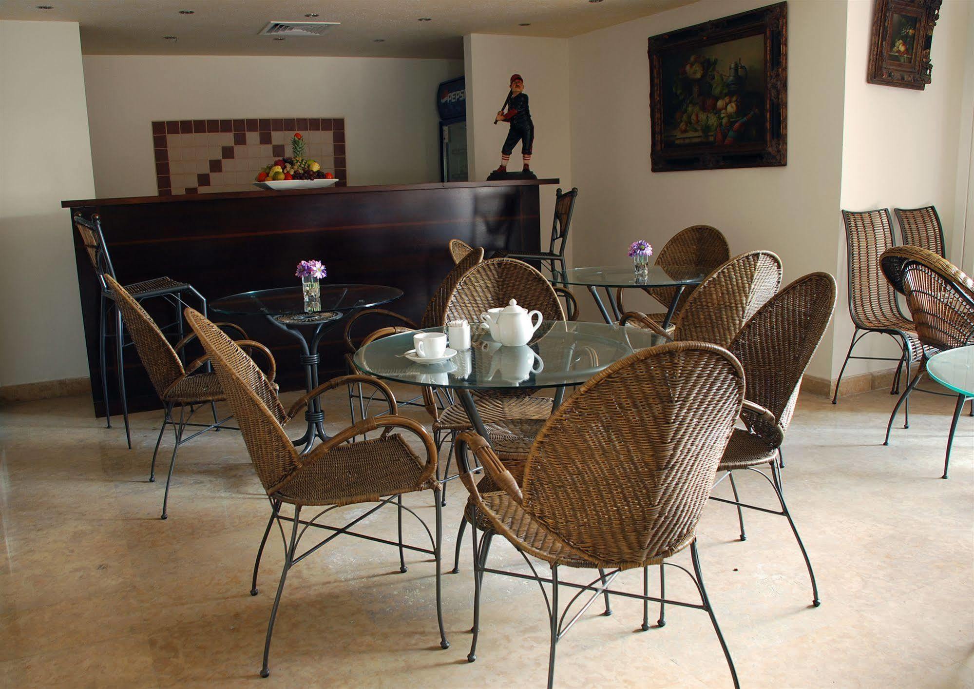 City Suite อาเลย์ ภายนอก รูปภาพ