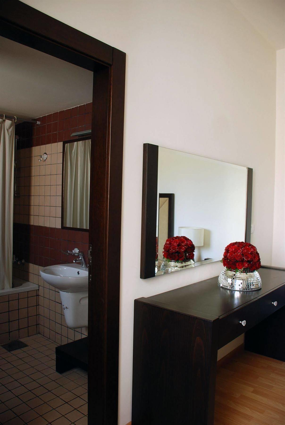 City Suite อาเลย์ ภายนอก รูปภาพ