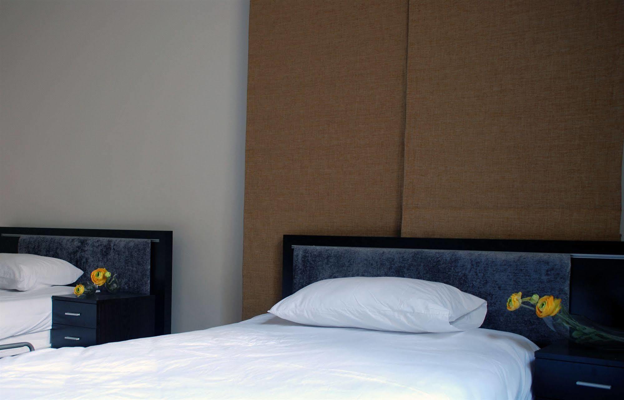 City Suite อาเลย์ ภายนอก รูปภาพ